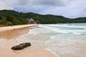 Pláž Kata Noi